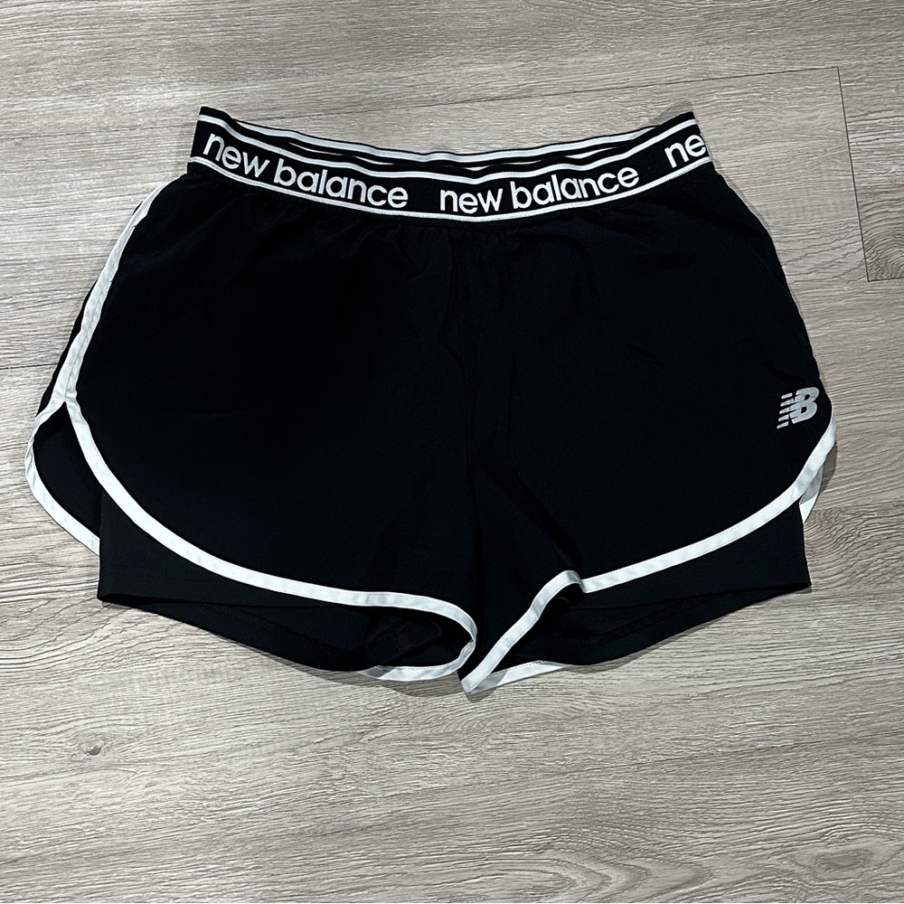 New Balance Women's Relentless 2 in 1 Short, Size M